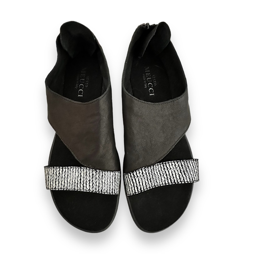 Sesto Meucci Black and Gray Sandals